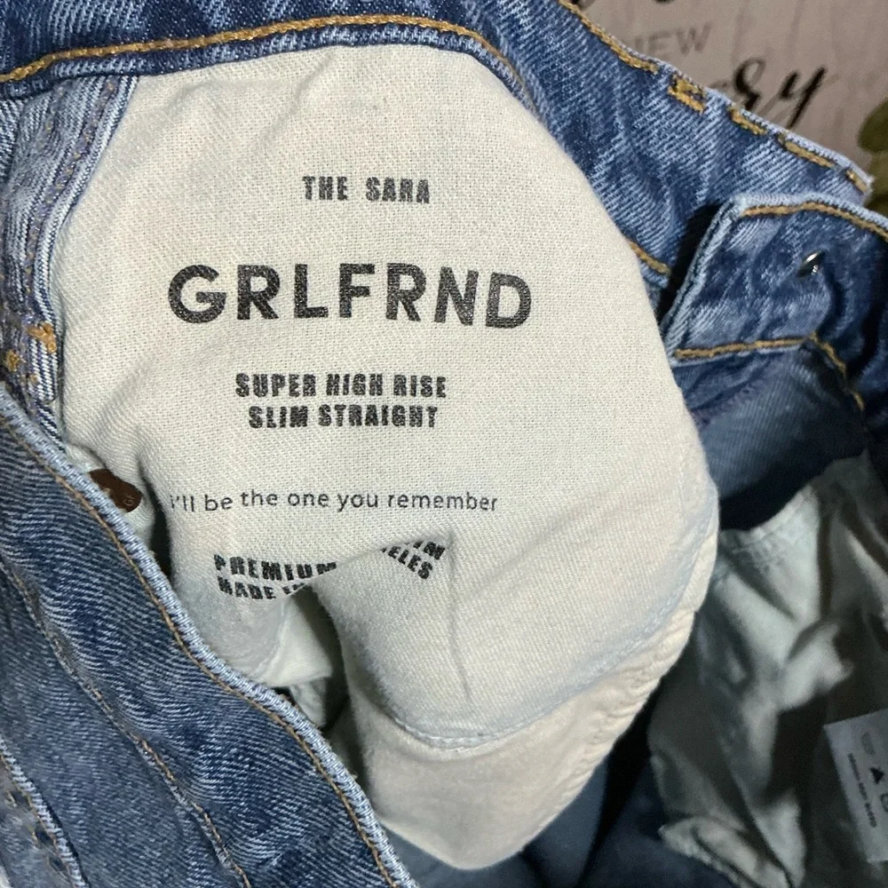 GRLFRND - The Sara Super High Rise Slim Straight 28 - Picture 6 of 7